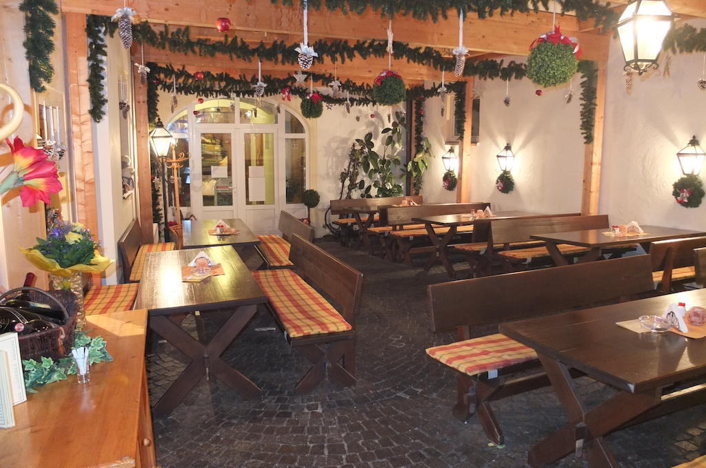 Gasthof Ludl Gross-Enzersdorf Luaran gambar