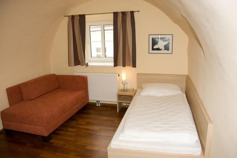 Gasthof Ludl Gross-Enzersdorf Bilik gambar